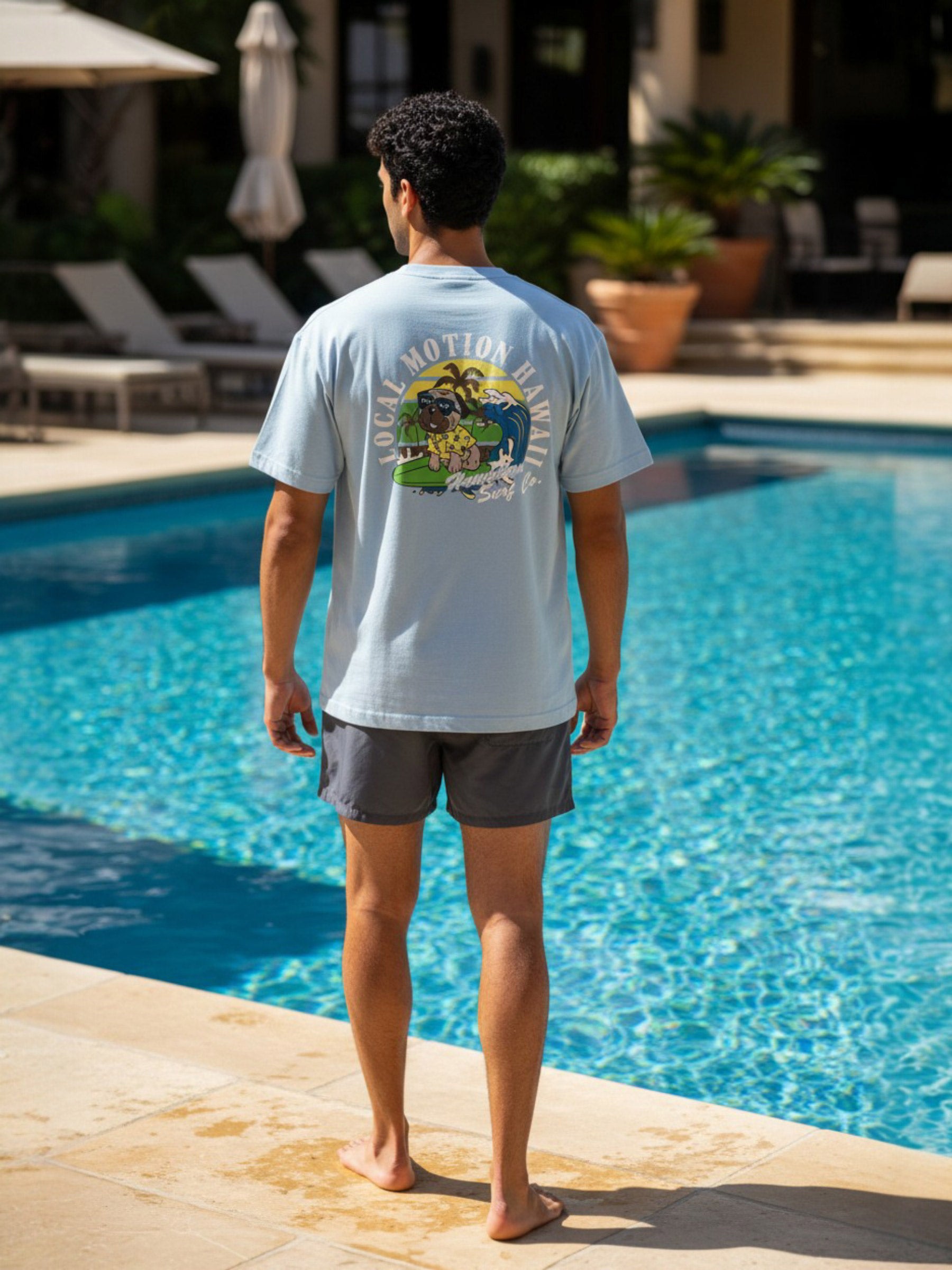 サーフドッグプリントTシャツ – ローカルモーション公式オンライン