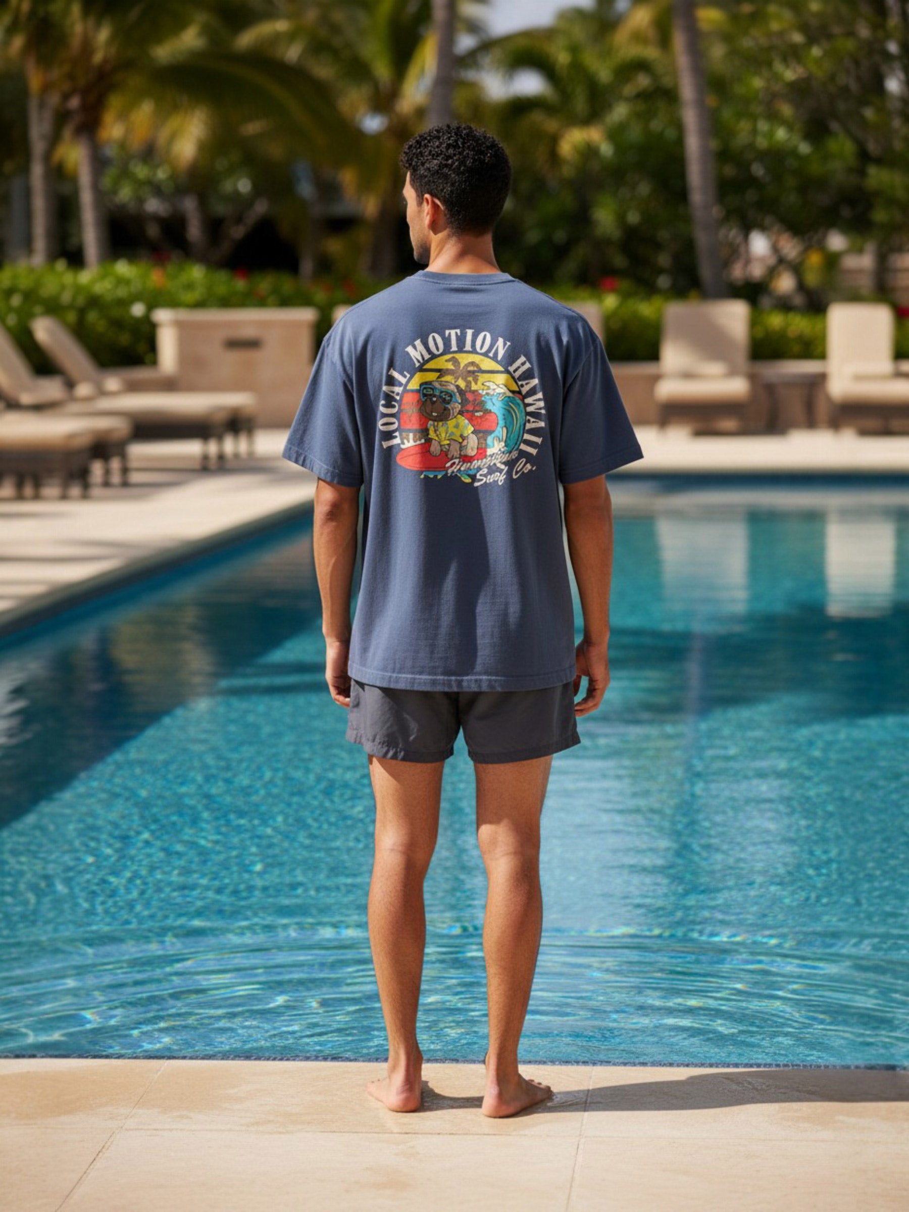 サーフドッグプリントTシャツ – ローカルモーション公式オンライン