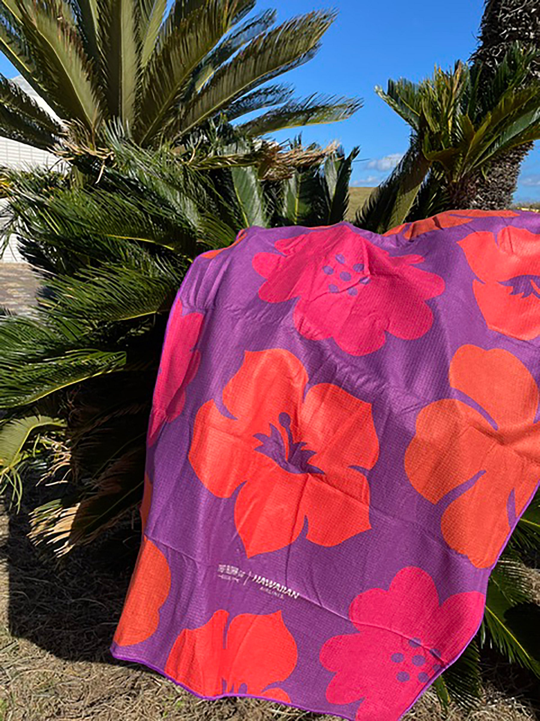 琉球*海花セール　カラフル エアファーン　0529-6 HALビーチタオル – ローカルモーション公式オンラインストア｜LOCAL