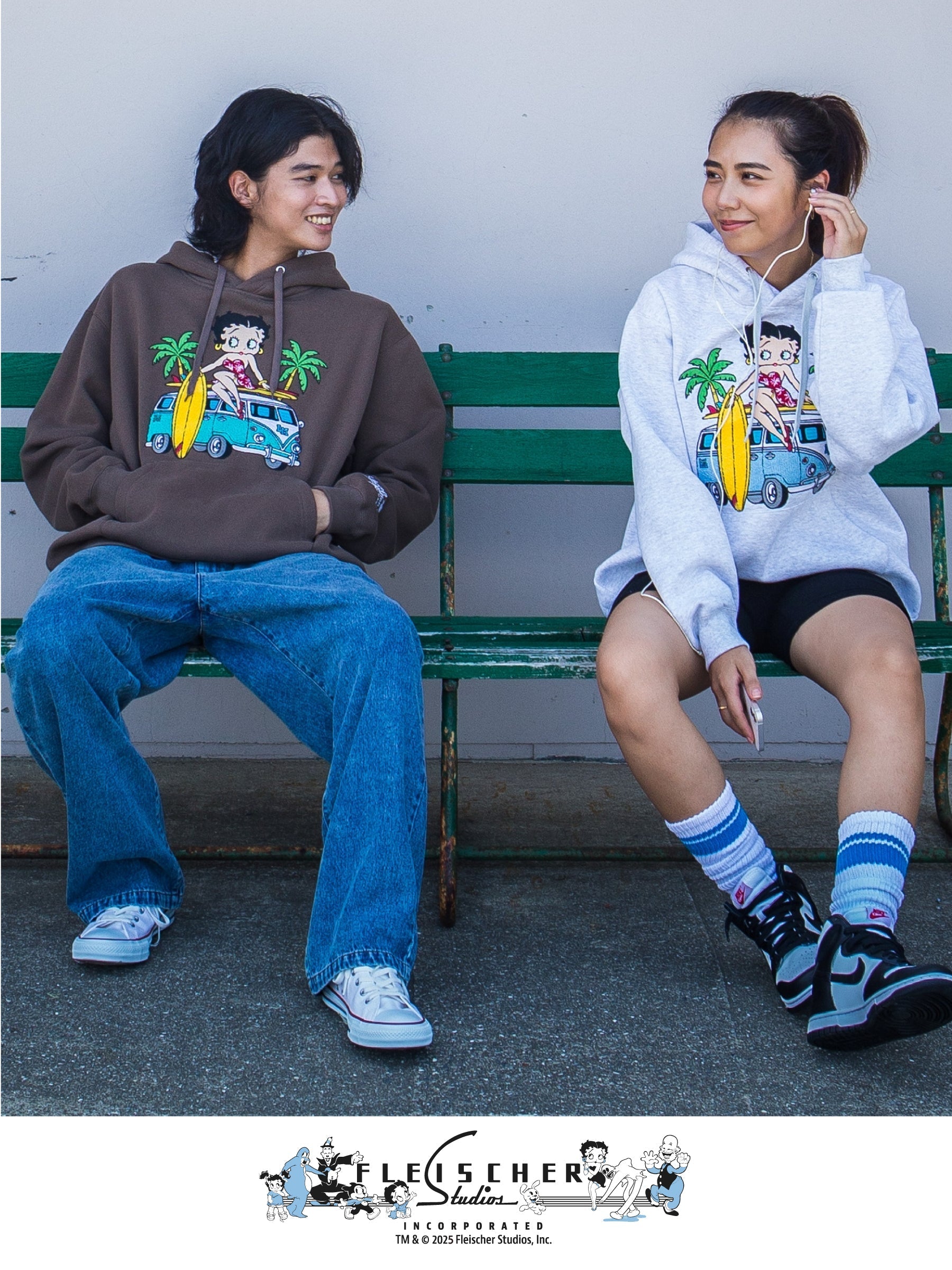 30%オフ】LM BETTY BUS STITCH HOODIE – ローカルモーション公式