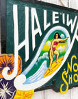 HALEIWA SIGN GIRL