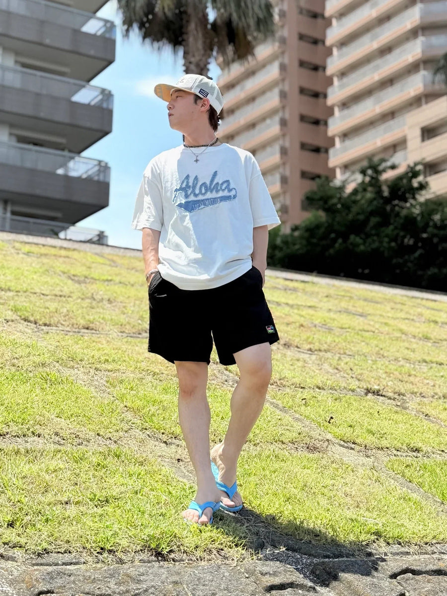 夏といえば白Tにデニム！