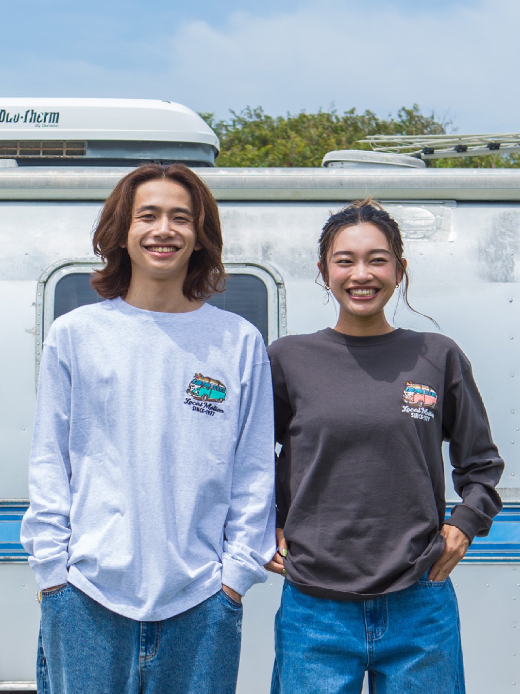 バスサガラ刺繍ロングTシャツ - SIL