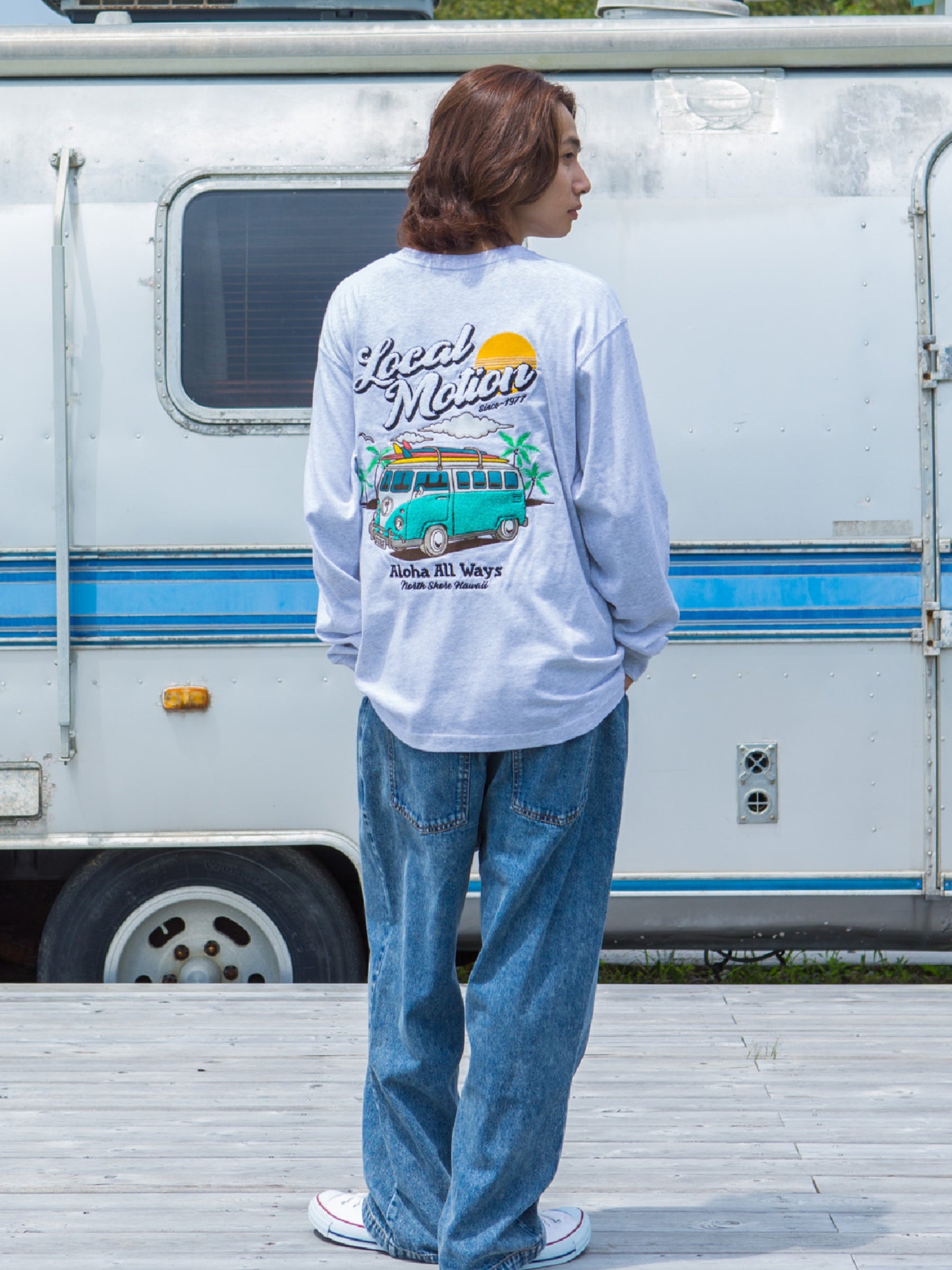 バスサガラ刺繍ロングTシャツ - SIL