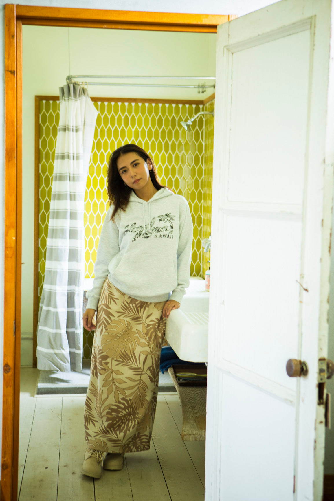 FAUX SUEDE ALL OVER SKIRT – ローカルモーション公式オンラインストア