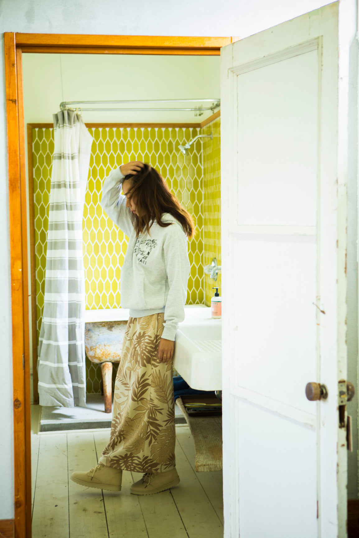 FAUX SUEDE ALL OVER SKIRT