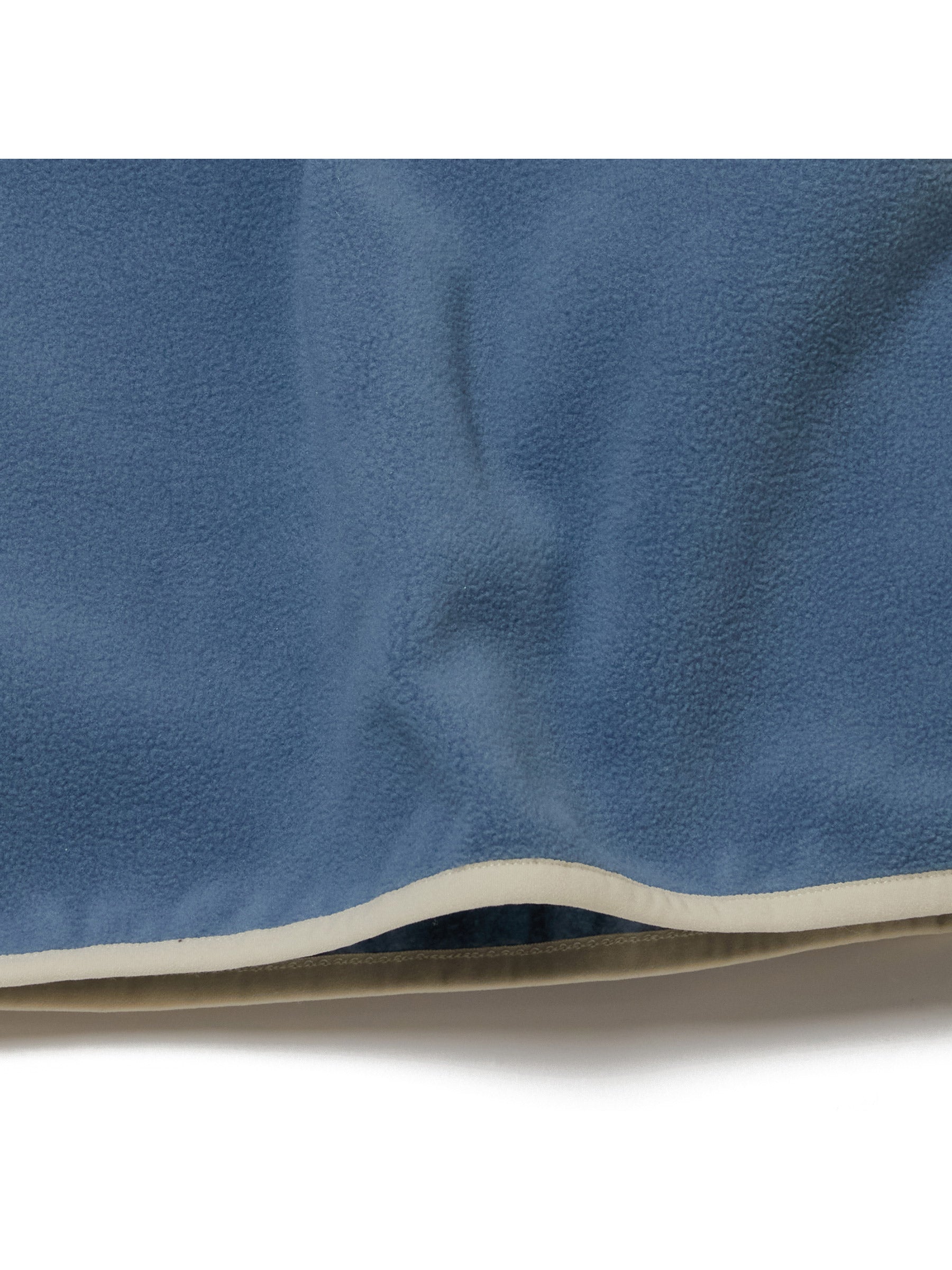 フリースプルオーバー