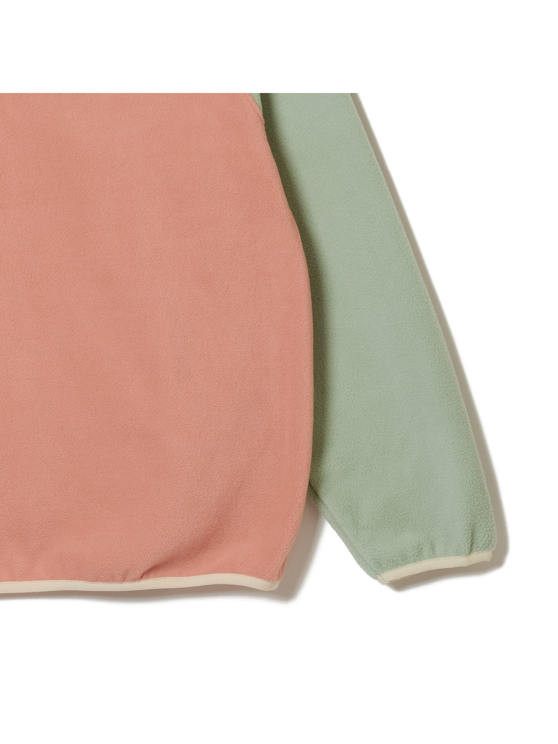 フリースプルオーバー