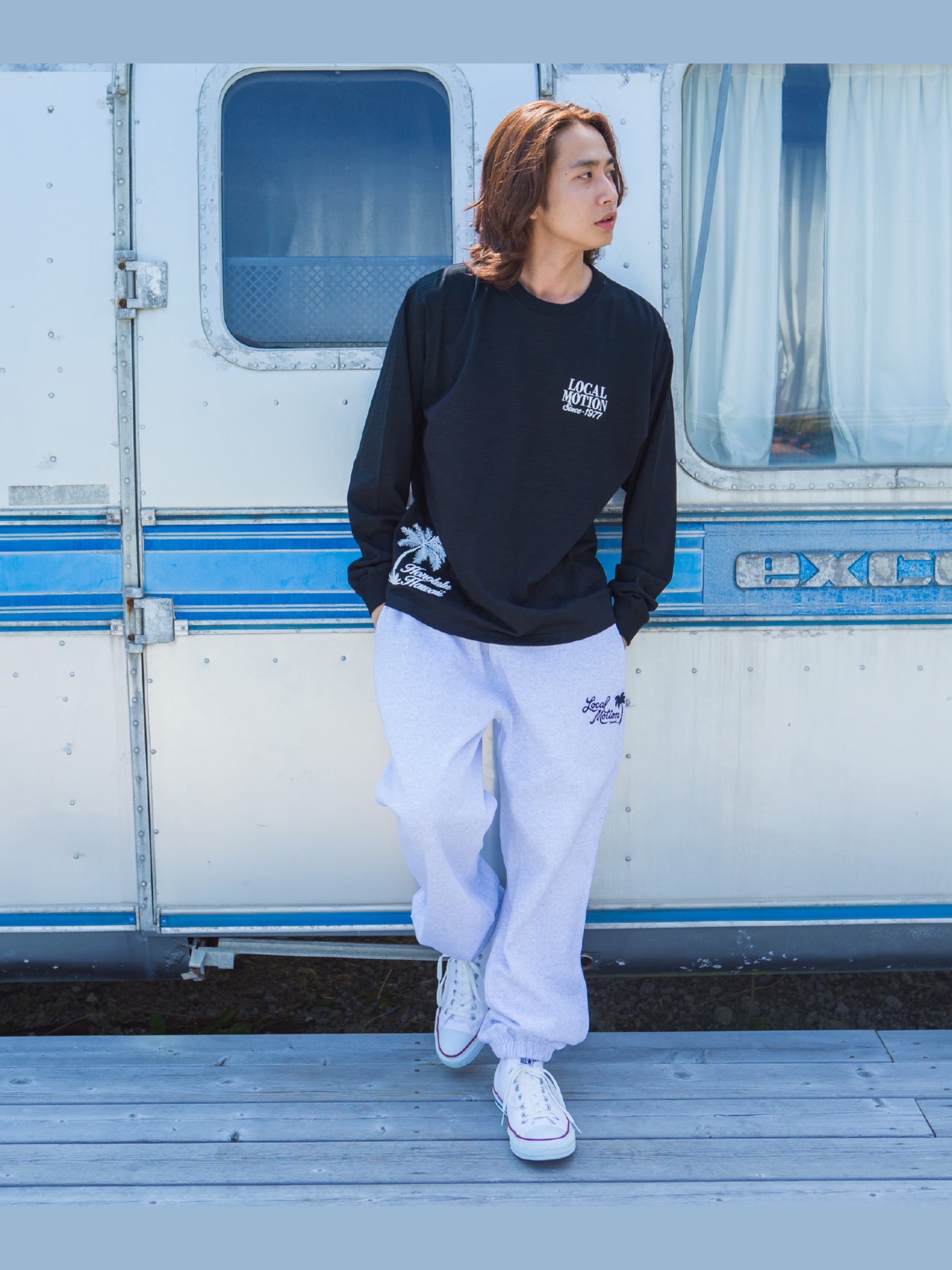 スラブ刺繍ロングTシャツ - BLK
