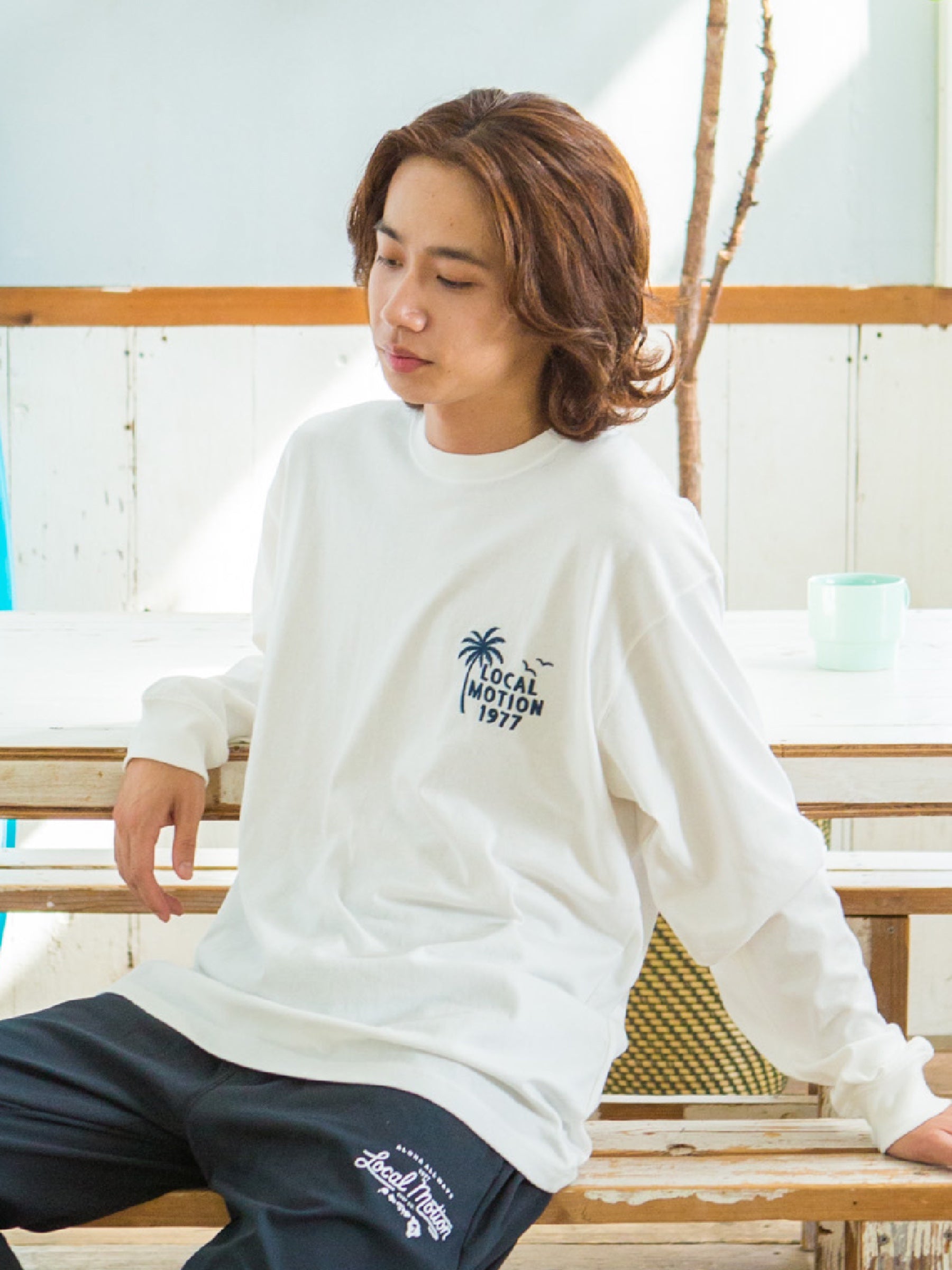 チェーン刺繍ロングTシャツ - VWHT