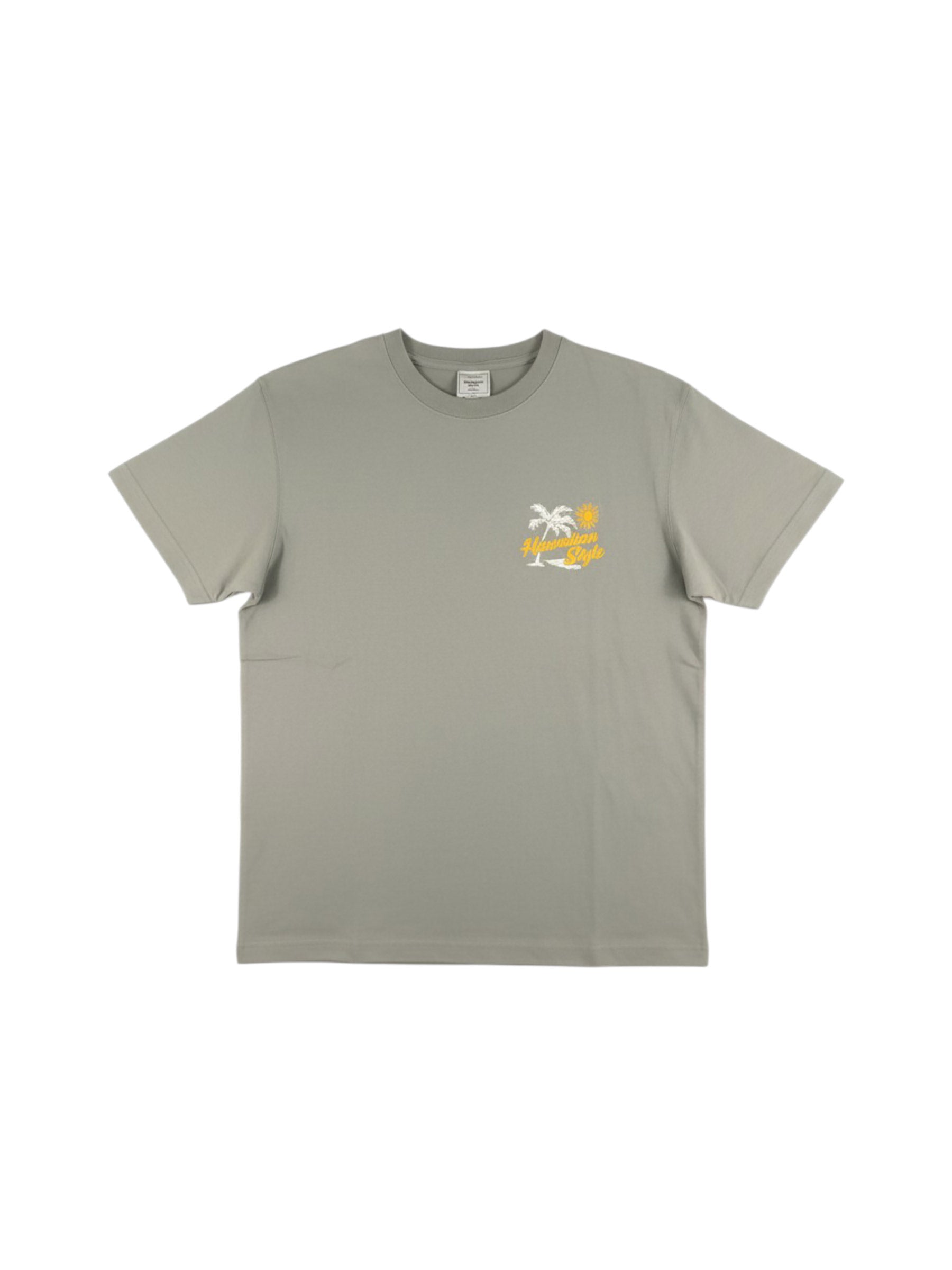 アーチロゴ刺繍Tシャツ – ローカルモーション公式オンラインストア