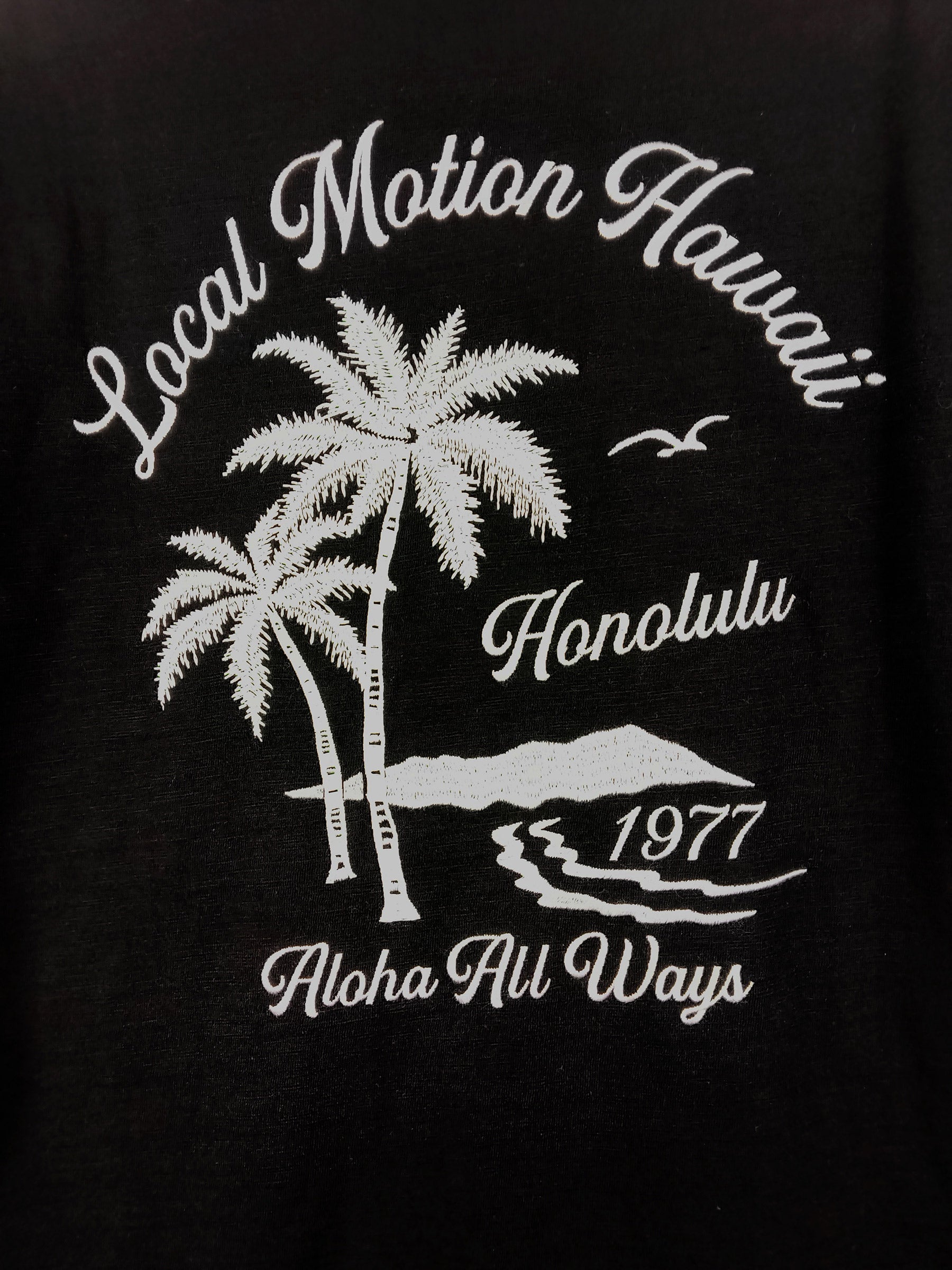 髙松アロハ ALOHA 刺繍Tシャツ ブラック Mサイズ スラブ刺繍Tシャツ - BLK – ローカルモーション公式オンラインストア