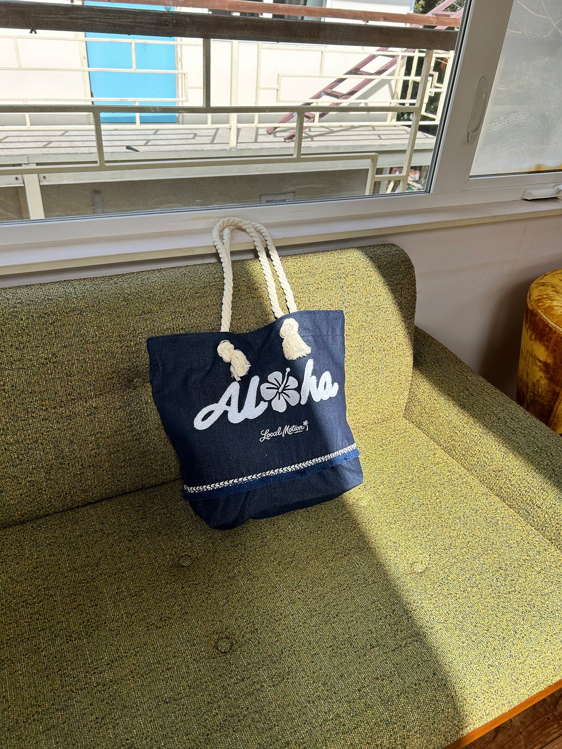 デニムサガラ刺繍トート - DENIM – ローカルモーション公式オンライン