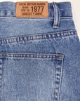 LOOSE STRAIGHT DENIM
