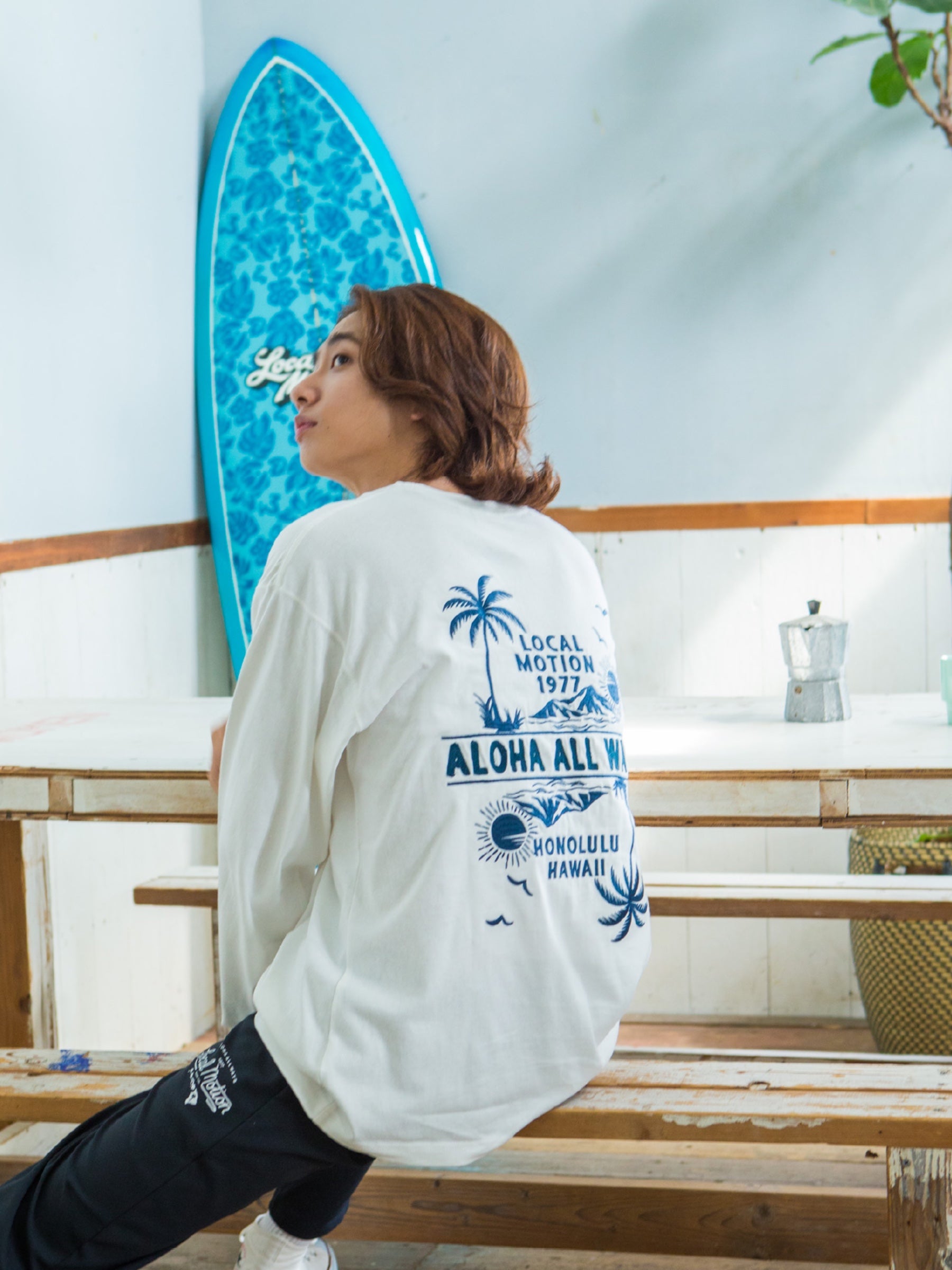 チェーン刺繍ロングTシャツ - VWHT