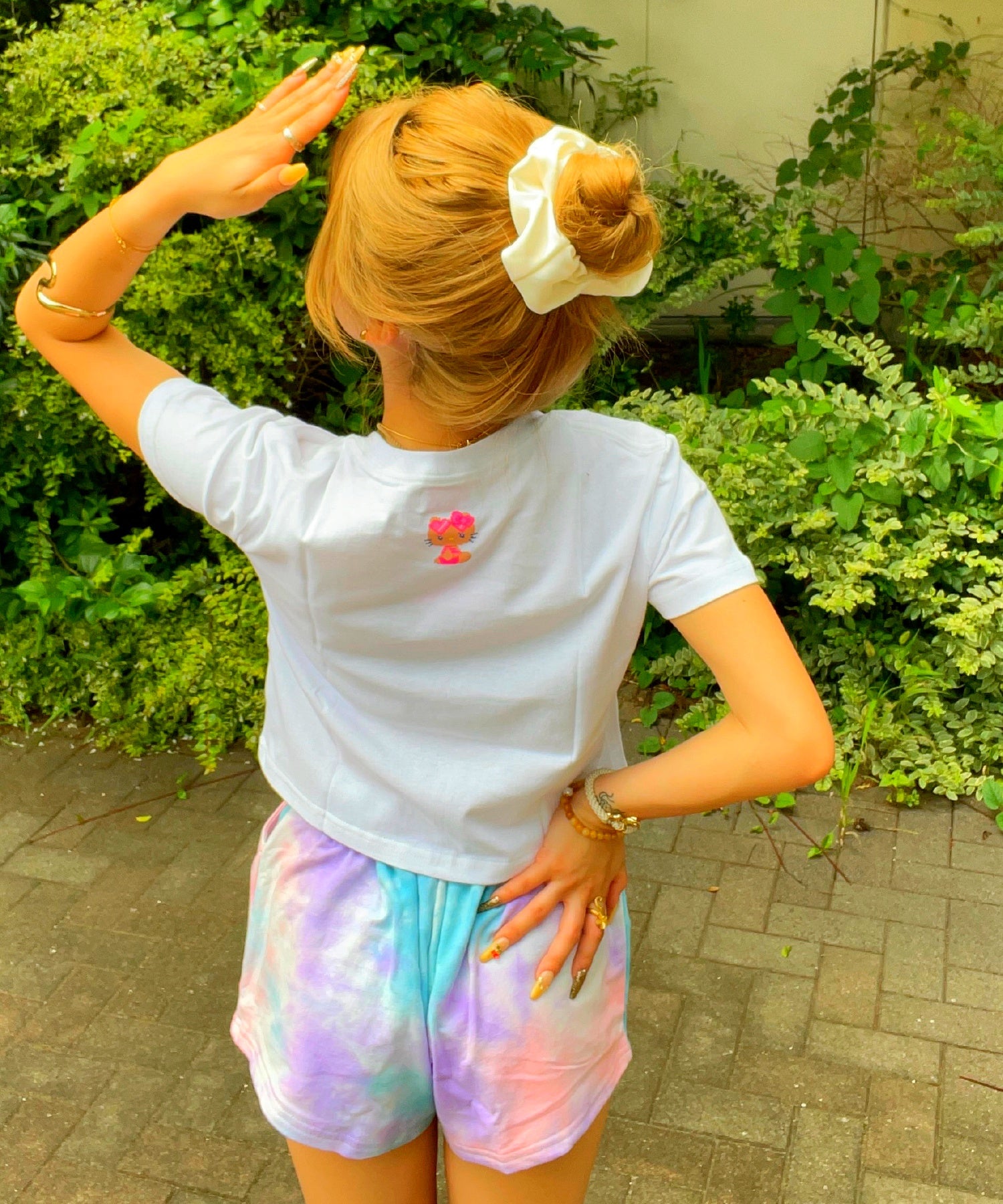KITTY クロップドTシャツ 日焼けドット-フェイス - WH