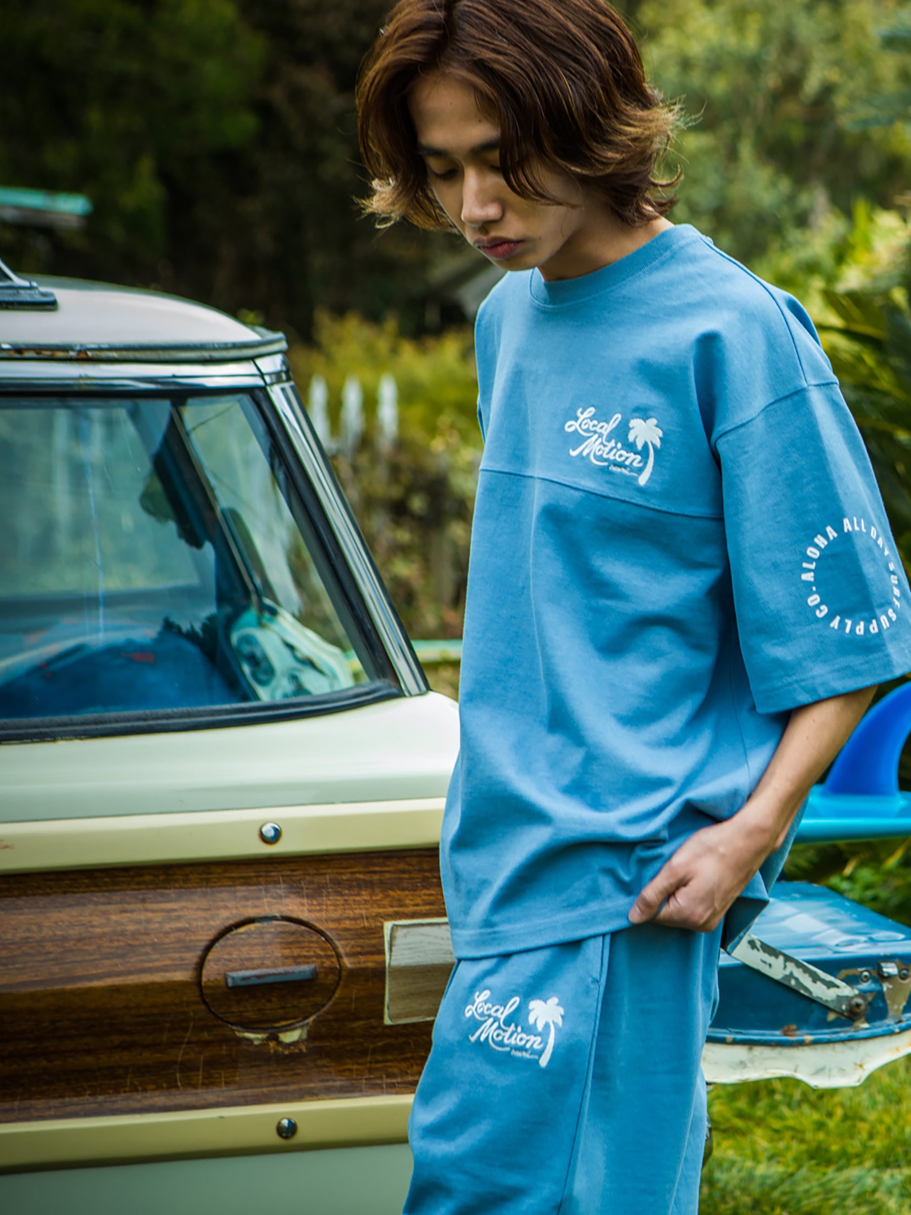 ヘビーオンスフットボールTシャツ - SBLU – ローカルモーション公式