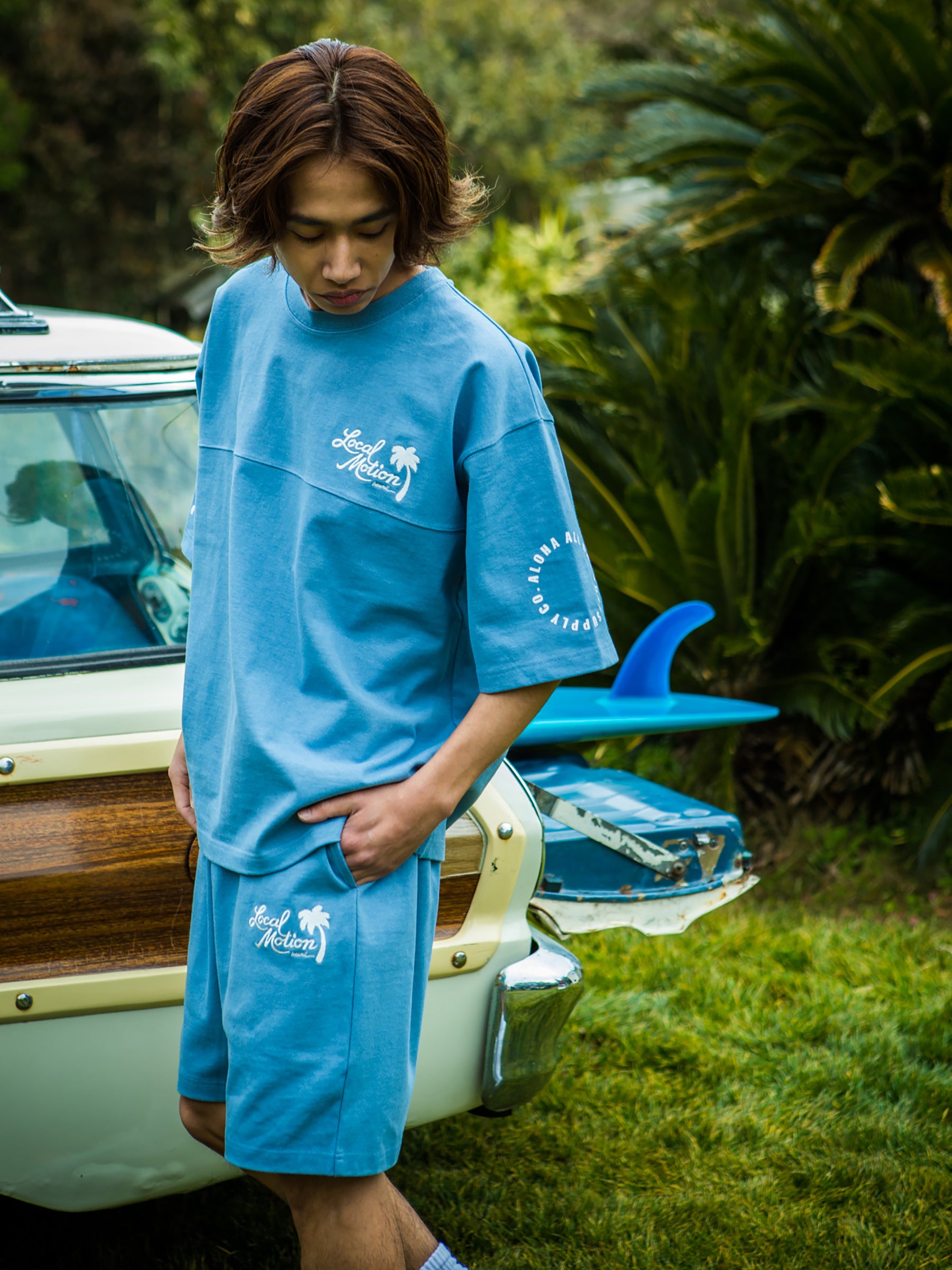 ヘビーオンスフットボールTシャツ - SBLU – ローカルモーション公式