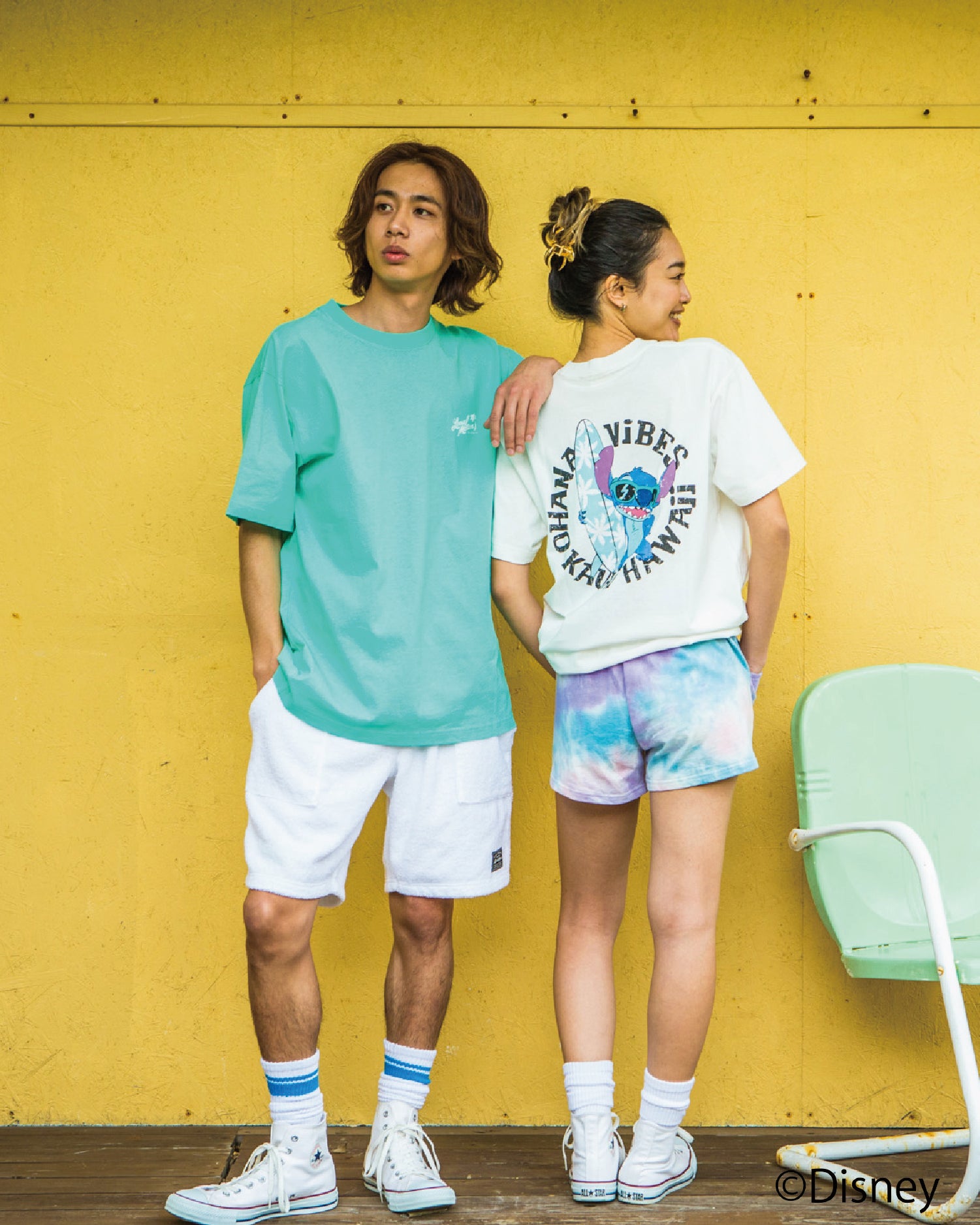 スティッチサークルプリントTシャツ