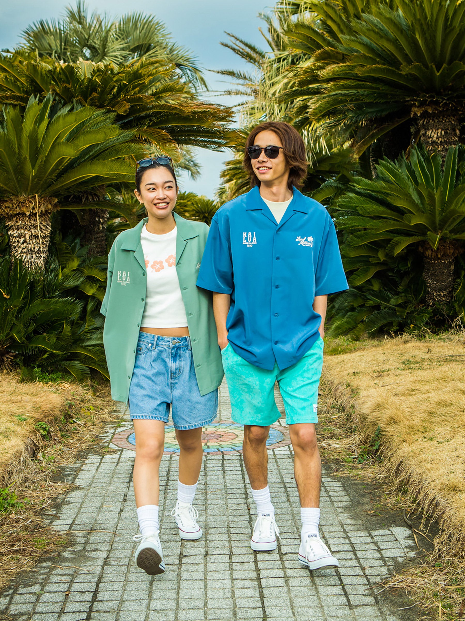 シルキータッチ刺繍シャツ - KHA