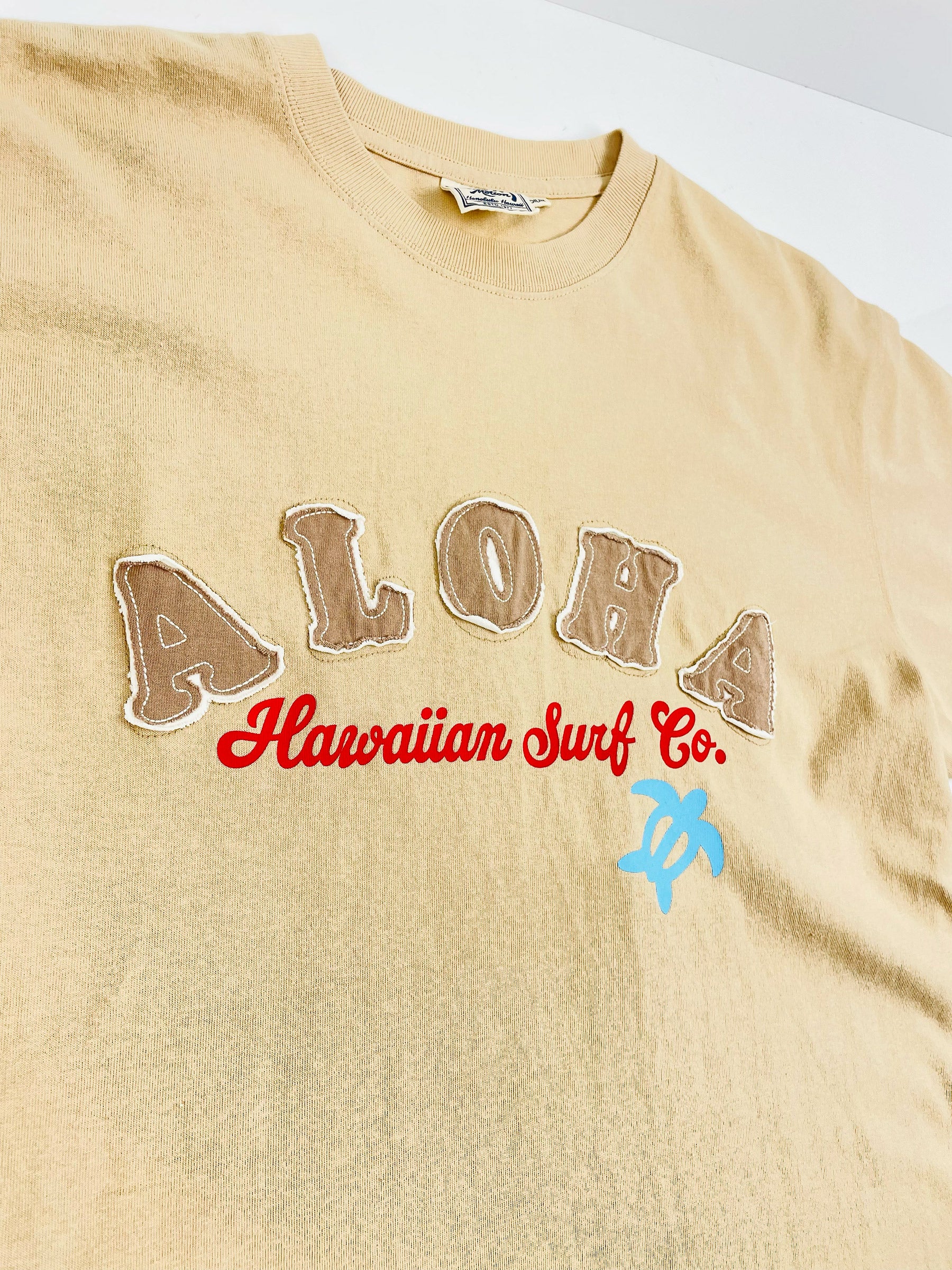 ホヌ 切り貼りTシャツ
