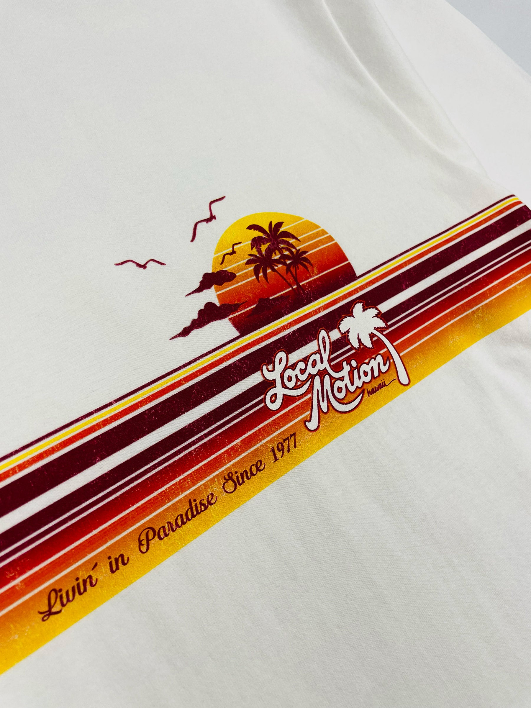 フロントラインプリント長袖Tシャツ