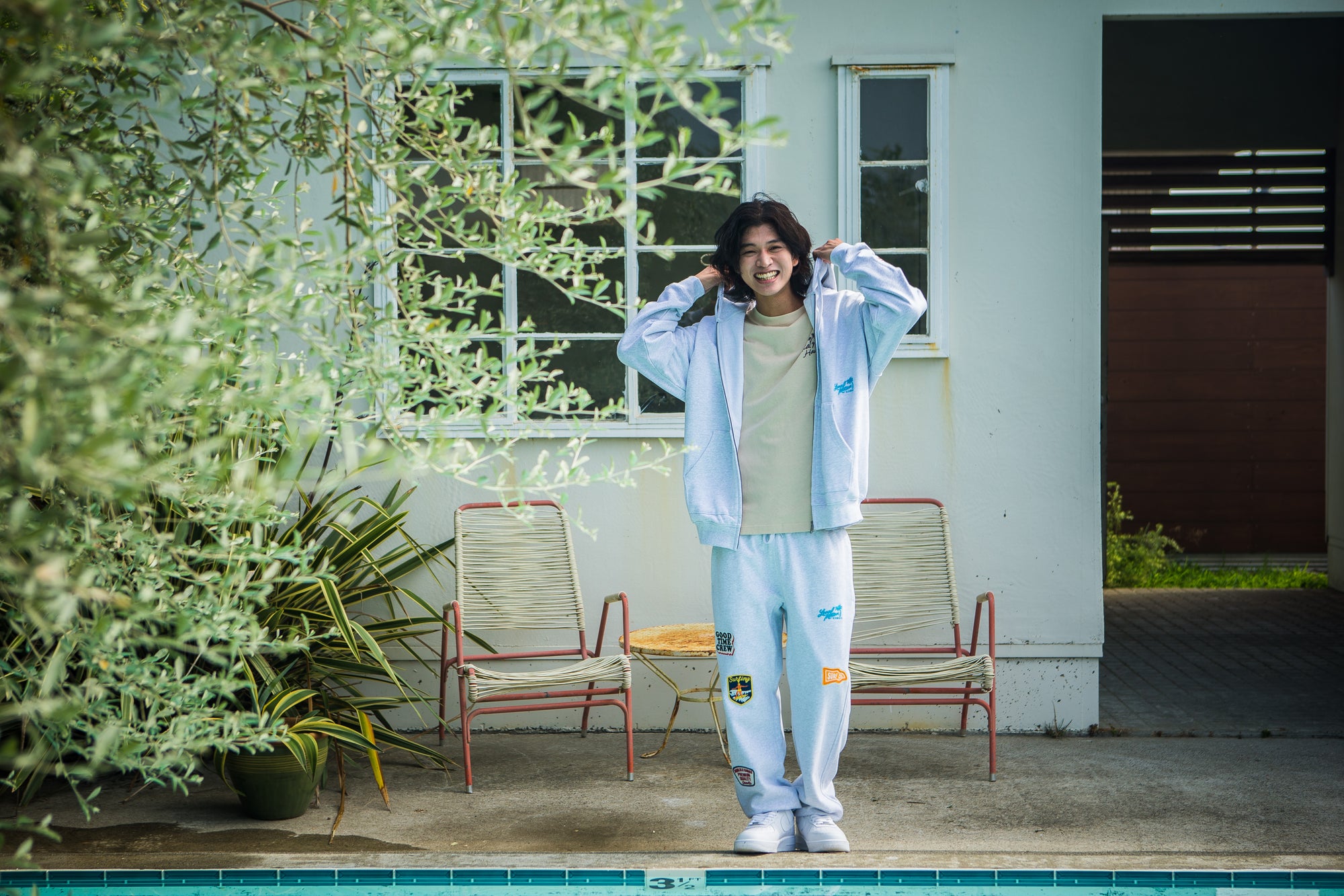 STATIC FLOCKY  LS TEE