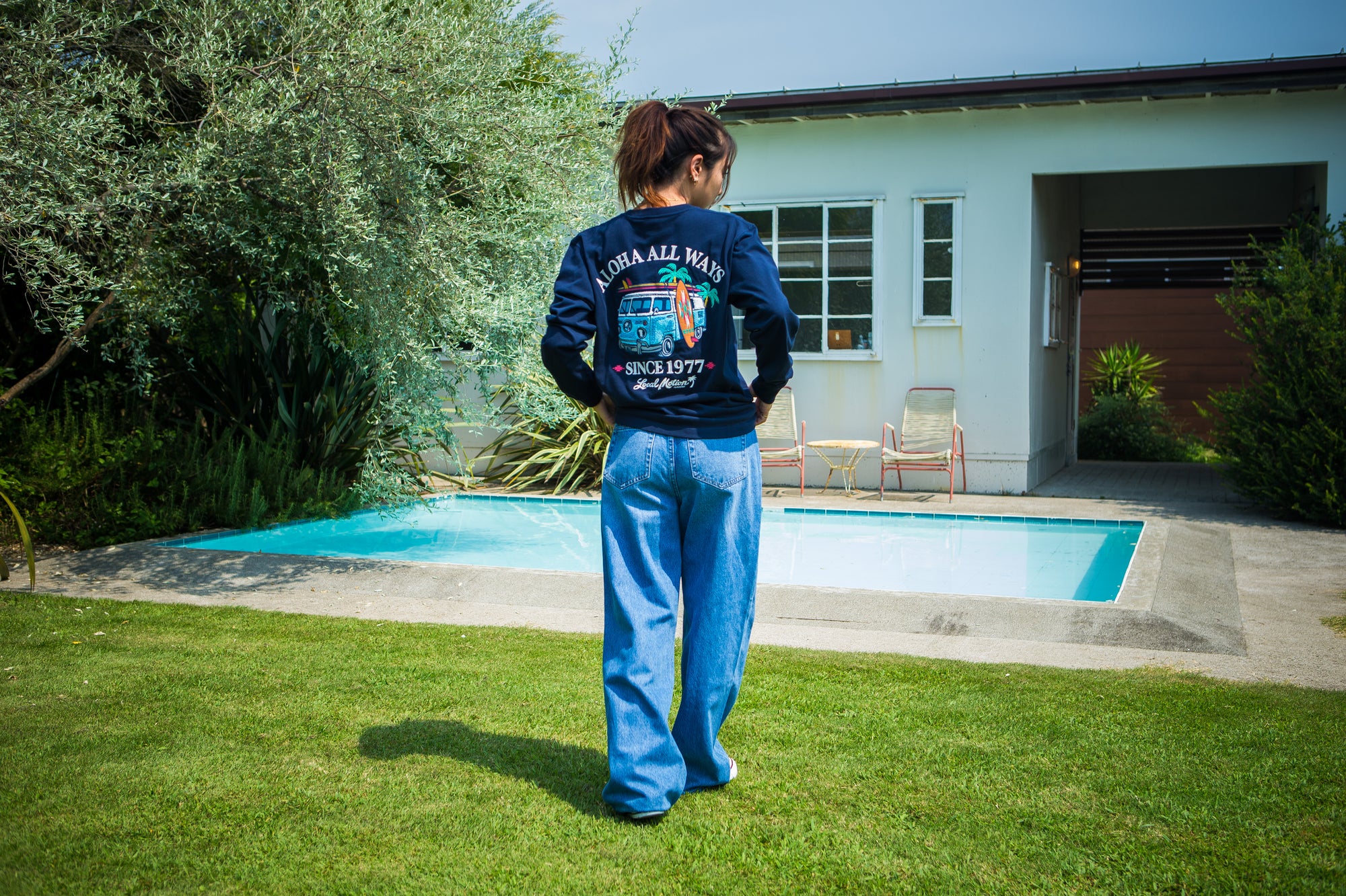 STITCH BUS LS TEE
