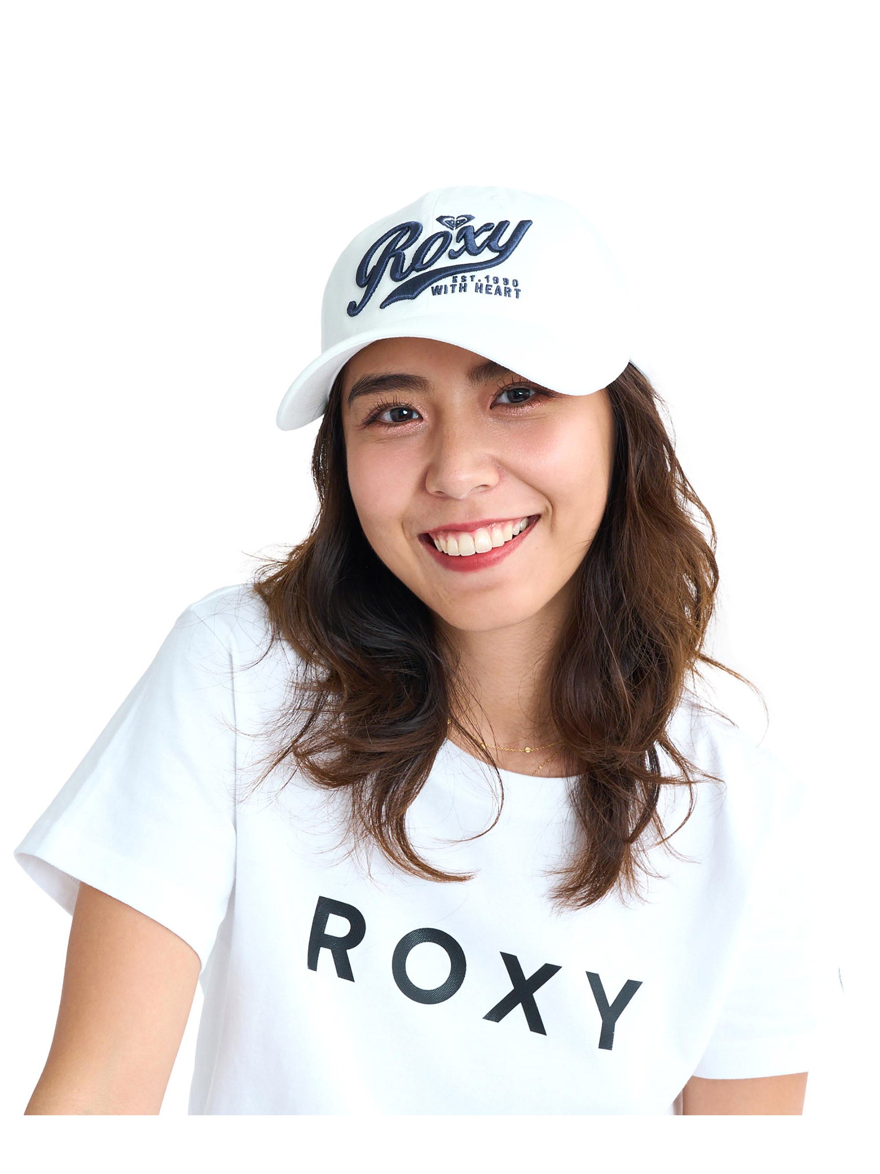 ROXY WITH HEART CAP - OWT