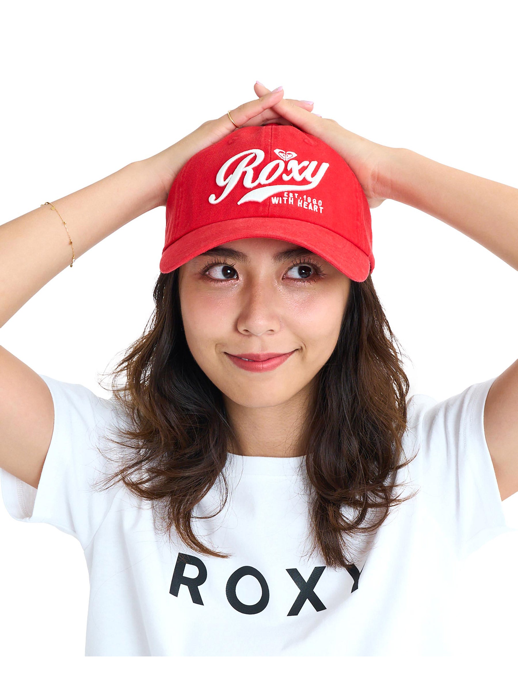 ROXY WITH HEART CAP - RED – ローカルモーション公式オンラインストア