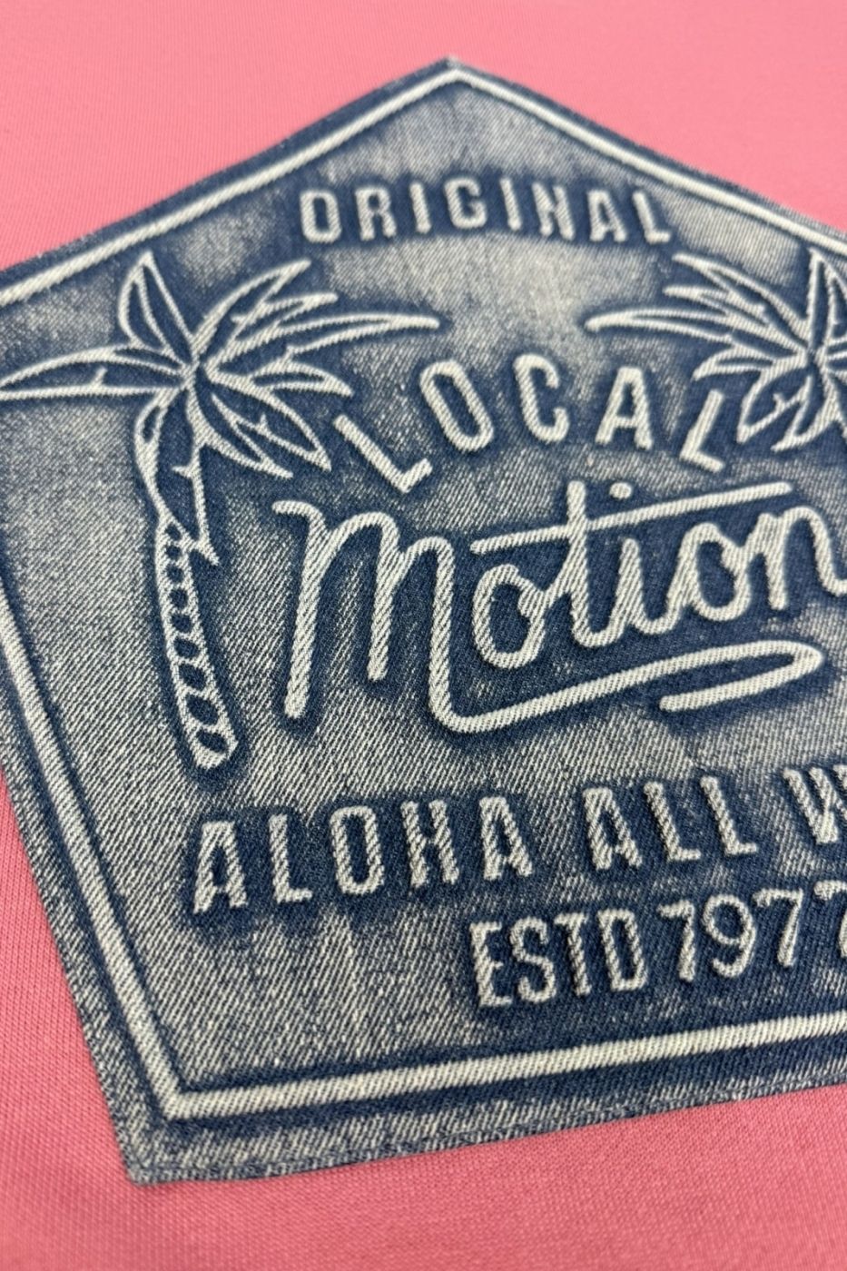 DENIM PATCH SWEAT