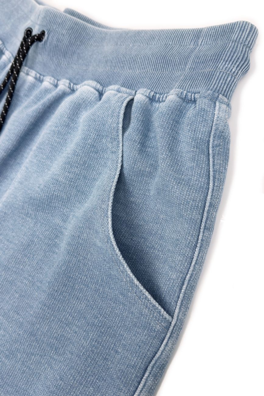 CUT DENIM SHORTS